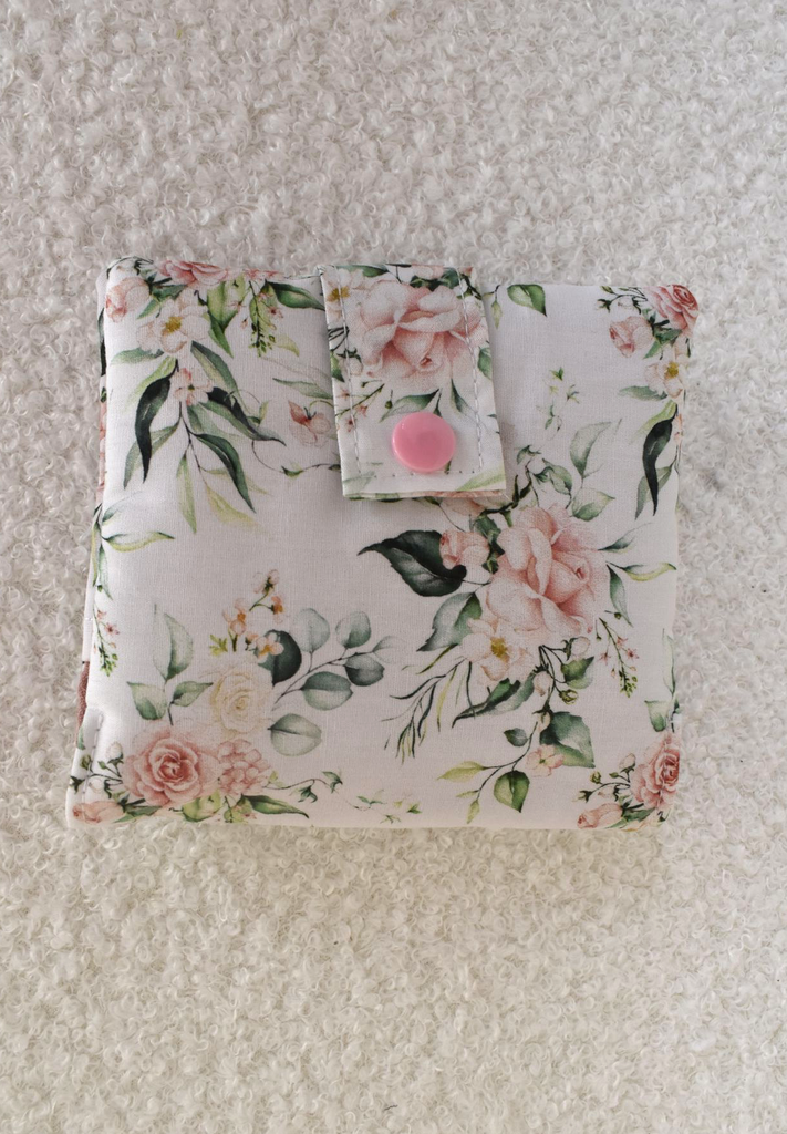 pochette à lingettes - motifs fleurs
