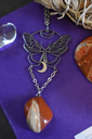 Collier - pendentif en jaspe breschia