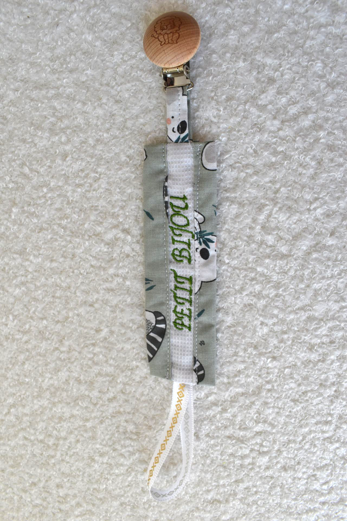 attache-tétine " petit bijou "