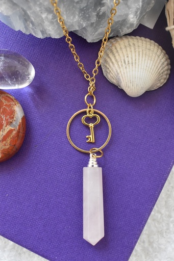 Collier - pendentif en quartz rose