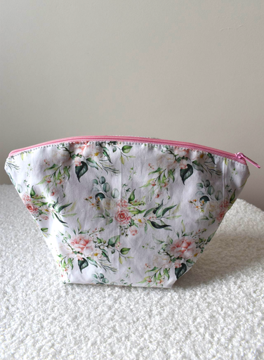Trousse - motifs fleurs